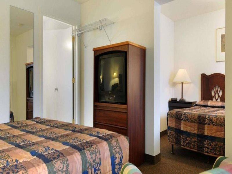 Knights Inn & Suites Seatac Airport シアトル（ワシントン州） エクステリア 写真