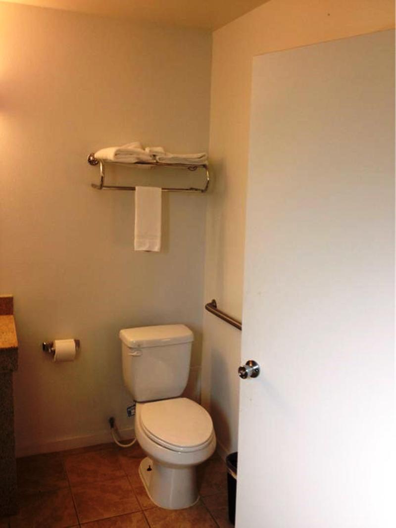 Knights Inn & Suites Seatac Airport シアトル（ワシントン州） エクステリア 写真