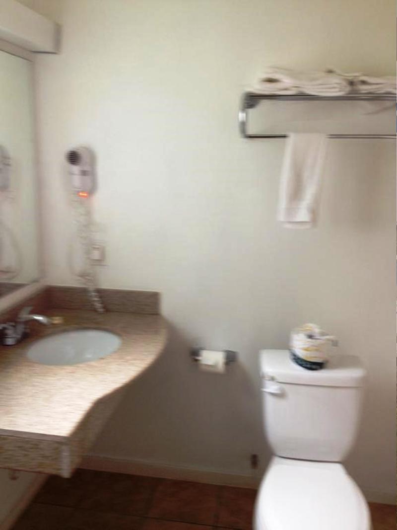 Knights Inn & Suites Seatac Airport シアトル（ワシントン州） エクステリア 写真