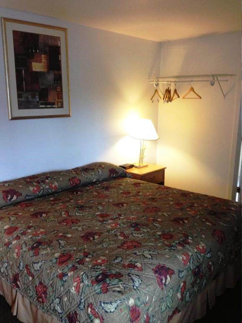 Knights Inn & Suites Seatac Airport シアトル（ワシントン州） エクステリア 写真